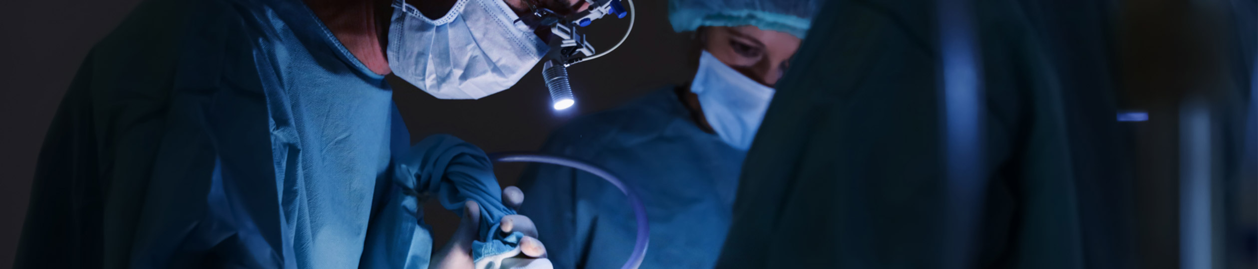 Image displaying Doctors in an operating room